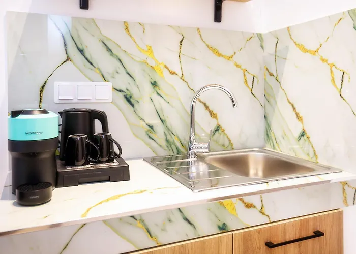 Beautiful Alice Luxury *