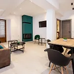 Beautiful Alice Luxury *