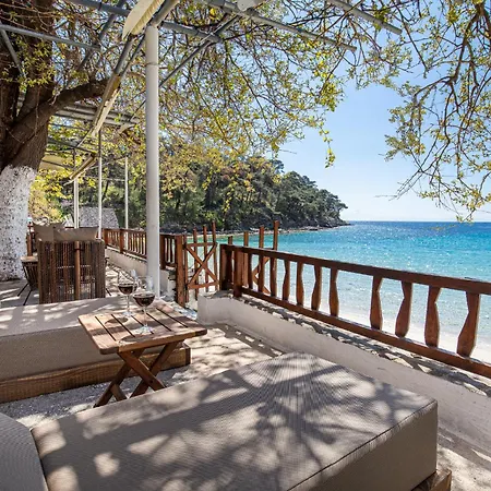 Beautiful Alice Luxury