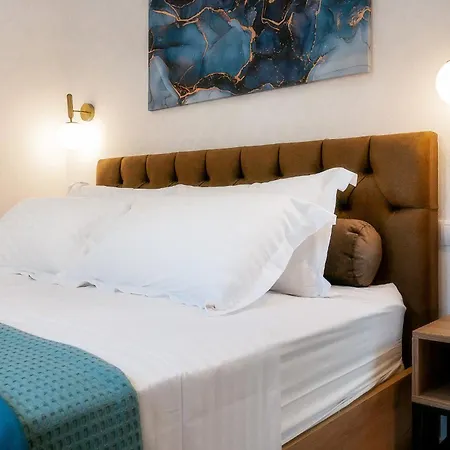 Beautiful Alice Luxury Alikí