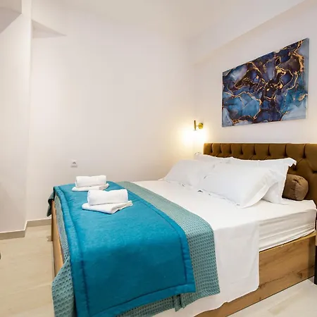 Beautiful Alice Luxury Alikí